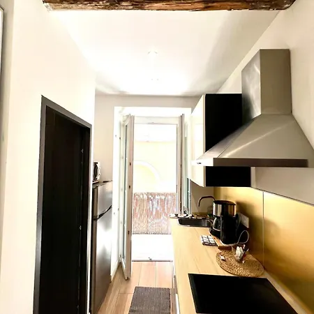 Apartamento Sublime T1 Méditerranéen Centre Avec Terrasse Ajaccio (Corsica)